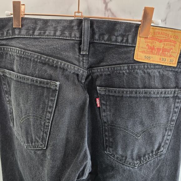 Levis Jeans Mens 33 X 32 505 Black Denim Rigid Cotton Straight - Picture 5 of 10